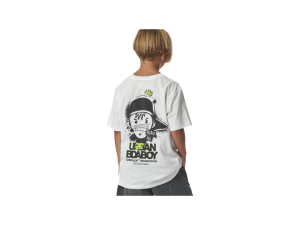 GRAPHIC T SHIRT.2