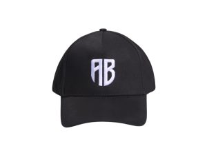 SIGNATURE CLASSIC CURVED SNAPBACK CAP.1